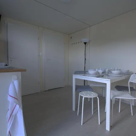 Male - Letniskowe 別荘